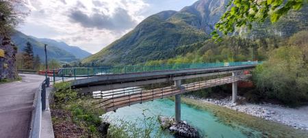 DELA NA MOSTU V LOG ČEZSOŠKI